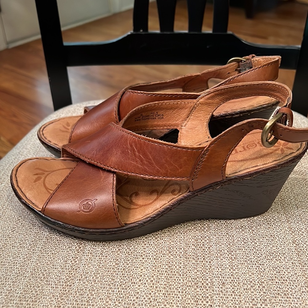 Born Leather Wedge sandals
